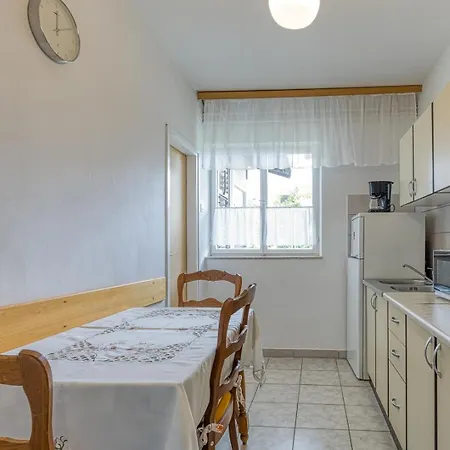 Apartman Mirela Apartment Tar-Vabriga